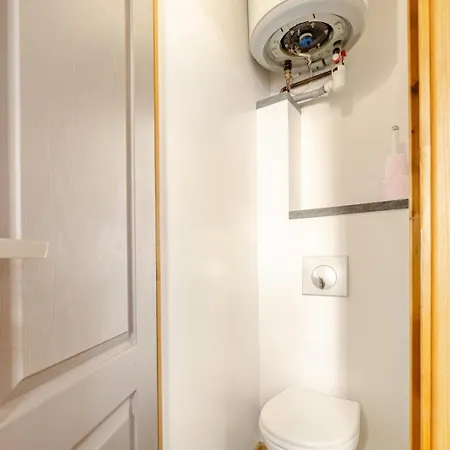 T2 Cosy Avec Balcon A 800m Du D'annecy Apartamento
